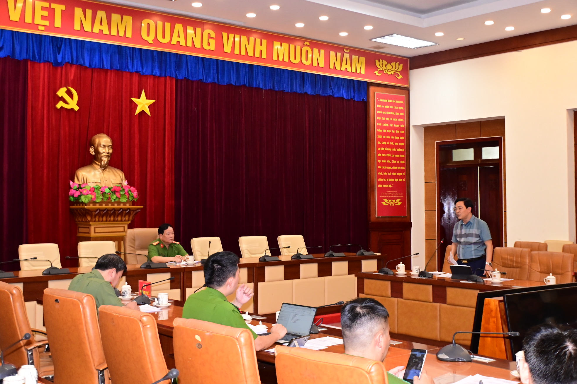 Công an thành phố thành lập các tổ công tác tháo gỡ vướng mắc trong công tác phòng cháy, chữa cháy